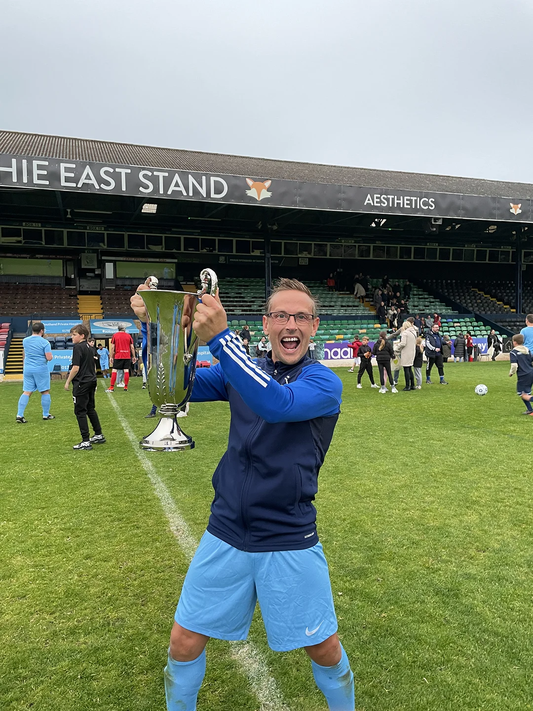Chris lifting trophy at southend fc